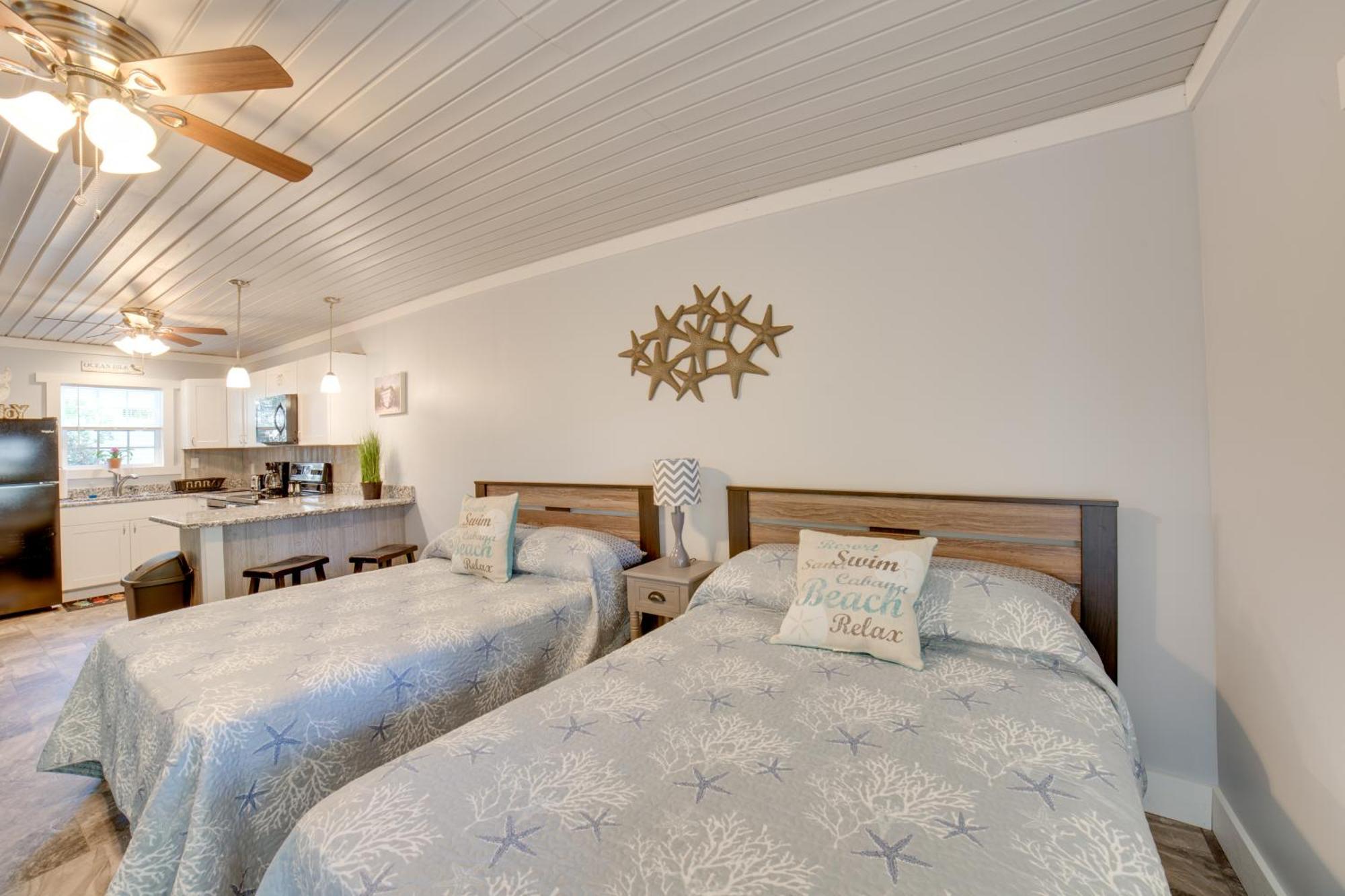Ocean Isle Beach Studio With Patio - 1 Mi To Pier! 外观 照片