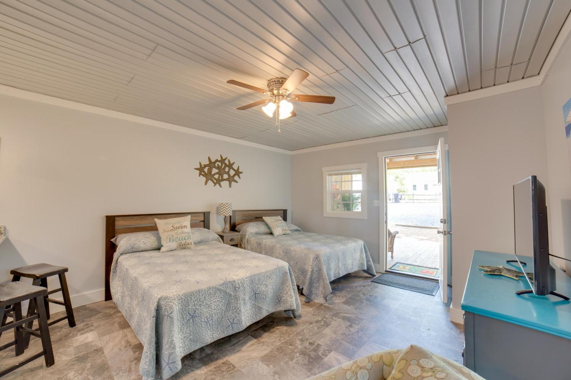 Ocean Isle Beach Studio With Patio - 1 Mi To Pier! 外观 照片